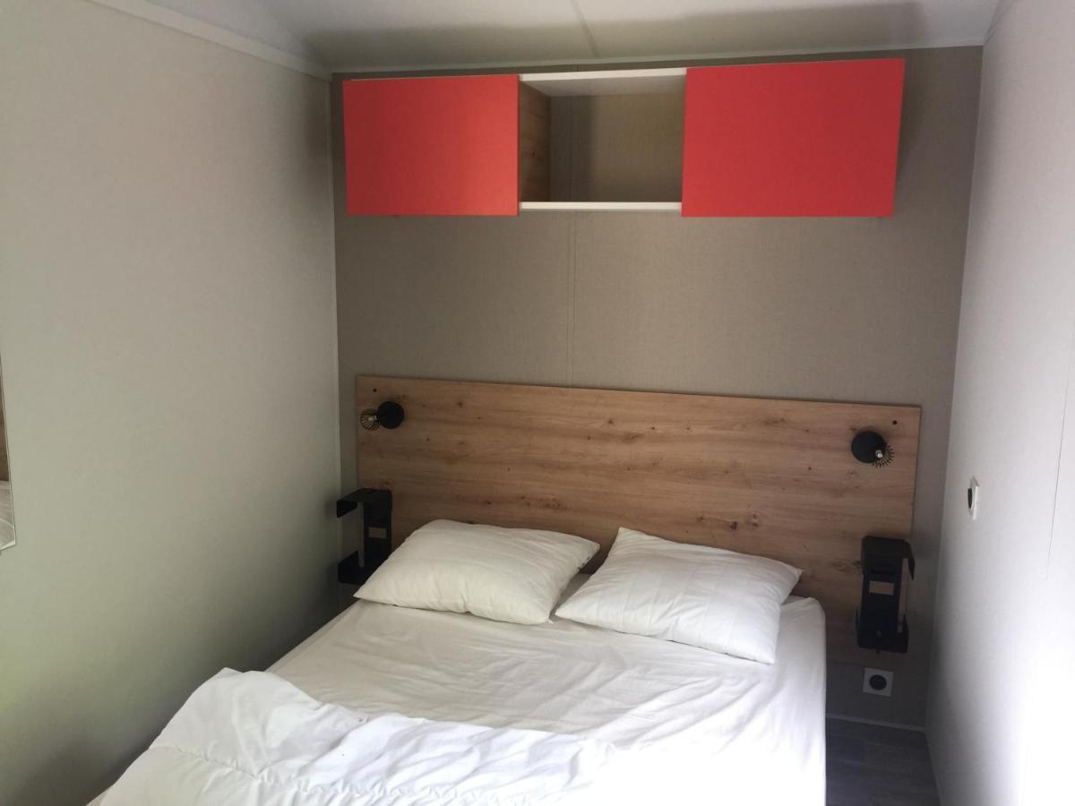 Camping De La Bonnette Caylus Eksteriør billede